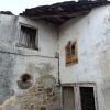 Gran casa de piedra para restaurar